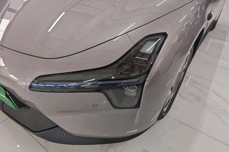 Used XPeng MONA M03 2025 600 with Ultra-Long Range Max Left Front Headlight