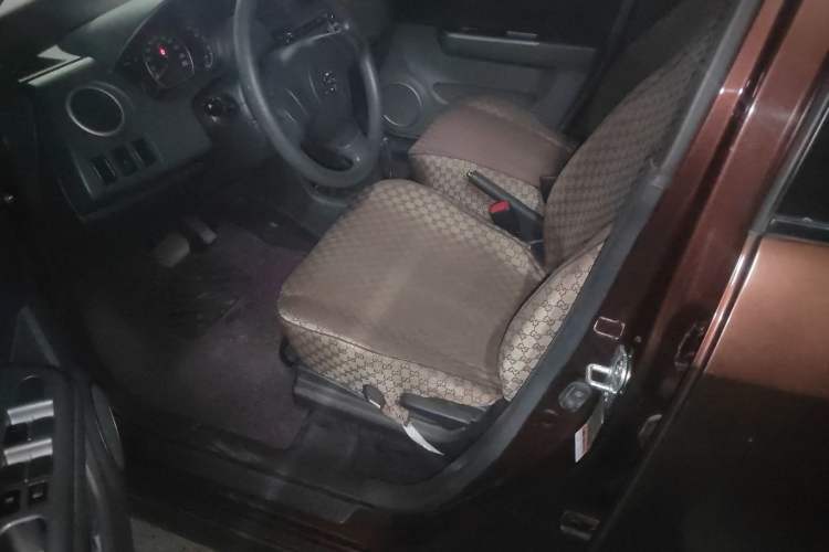 Used Suzuki Swift 2014 1.5L Automatic Fashion Edition