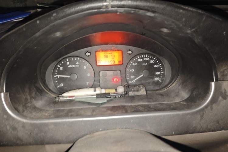 Used Wuling Rongguang 2011 1.2L Standard Version
