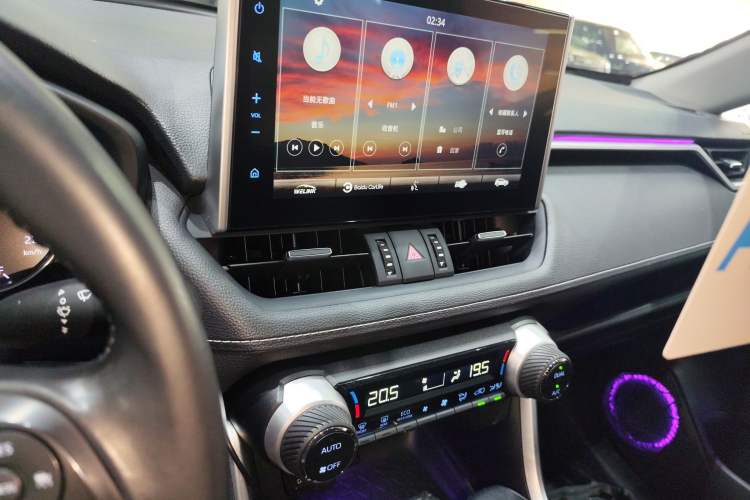 Used Toyota Wildlander 2022 Dual-Engine 2.5L E-CVT Two-Wheel Drive Luxury Edition
