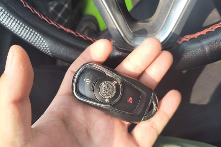 Used Buick Envision 2018 20T Two-Wheel-Drive Elite Model