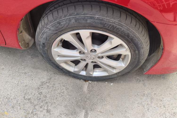 Used Mazda 6 2015 2.0L Automatic Fashion Edition Right Front Wheel Hub