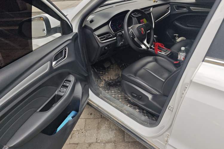 Used Roewe RX3 2020 1.6L CVT 4G Connected Ultra-Cool Flagship Edition
