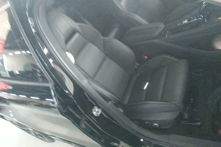 Used Lynk & Co 03 2023 1.5TD DCT JingPro Right Front Seat