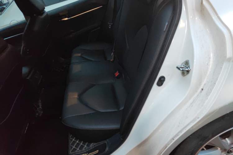 Used Toyota Camry 2019 Revised Version 2.0G Luxury Edition
