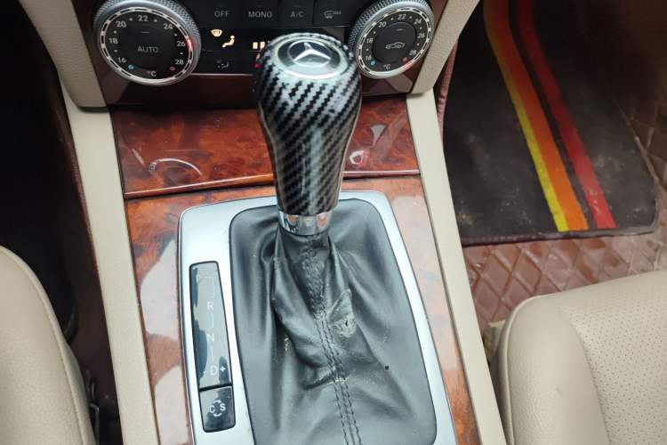 Used Mercedes-Benz C-Class 2010 C 200 CGI Elegance Model
