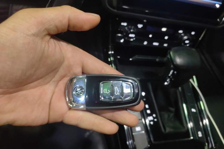 Used Volkswagen Phideon 2018 Revised Version 380TSI Two-Wheel Drive Business Edition