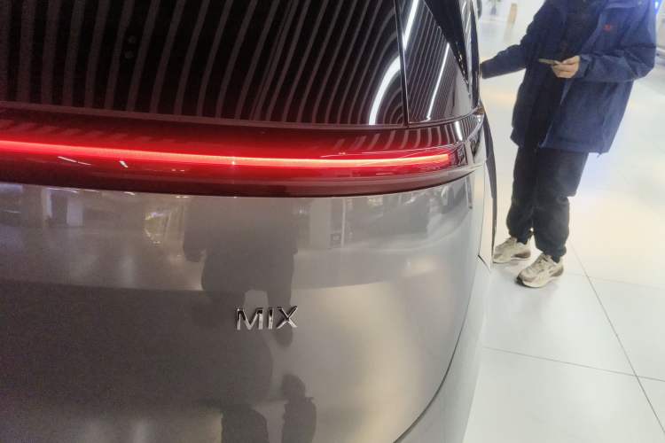 Used Zeekr MIX 2025 Long-Range Intelligent Driving Edition
