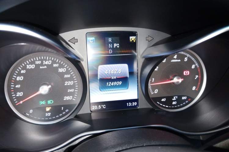 Used Mercedes-Benz C-Class 2015 Revised C 200 L Sport Edition
