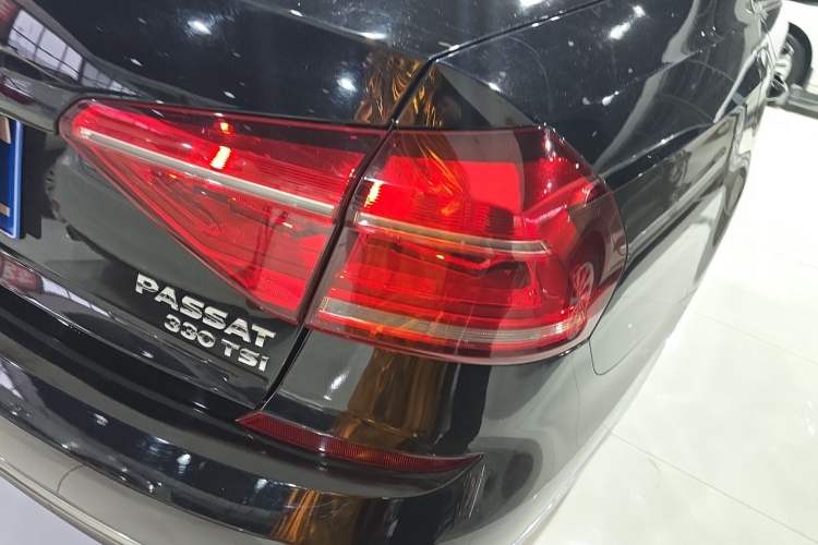 Used Volkswagen Passat 2017 330TSI DSG Luxury Edition