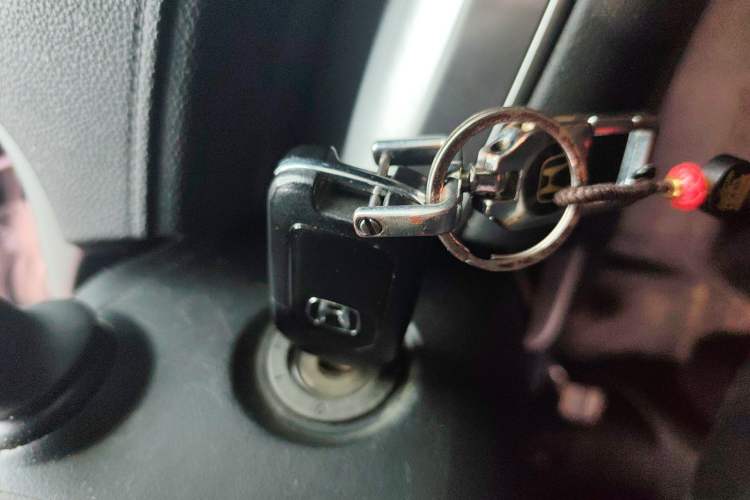 Used Honda CR-V 2016 2.0L two-wheel drive Urban Edition