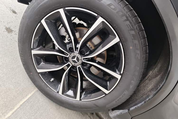 Used Mercedes-Benz GLC 2020 Facelift GLC 260 L 4MATIC Luxury Edition
