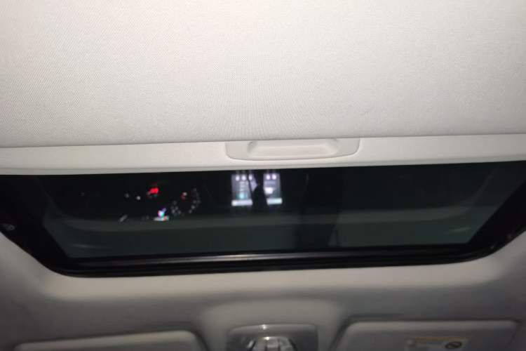 Used GAC Trumpchi GS4 2017 235T Automatic Two-Wheel Drive Luxury Smart Connectivity Version Headliner