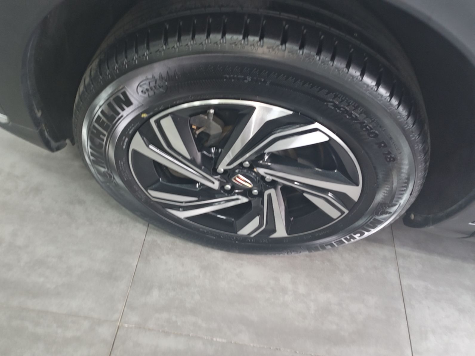 Hongqi HS5 2022 Revised Version 2.0T Smart Connect Flagship Edition — снимка 10