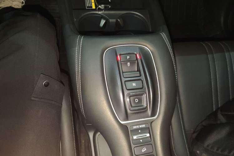 Used Honda ZR-V 2023 2.0L eHEV Sharp - Deluxe Edition
