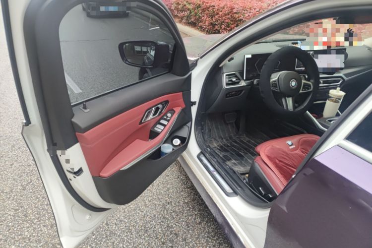 Used BMW 3 Series 2024 325i M Sport Package Driver Seat