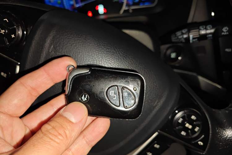 Used BYD S7 2015 2.0T Upgraded Automatic Luxury Version