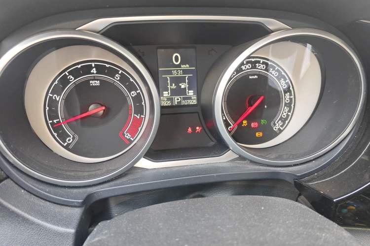 Used MG GS 2016 1.5TGI TST Luxury Edition Odometer Close Up