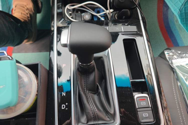 Used JETOUR X70S 2019 1.5T Automatic ZHENG TU Version China V Standard Gear Lever
