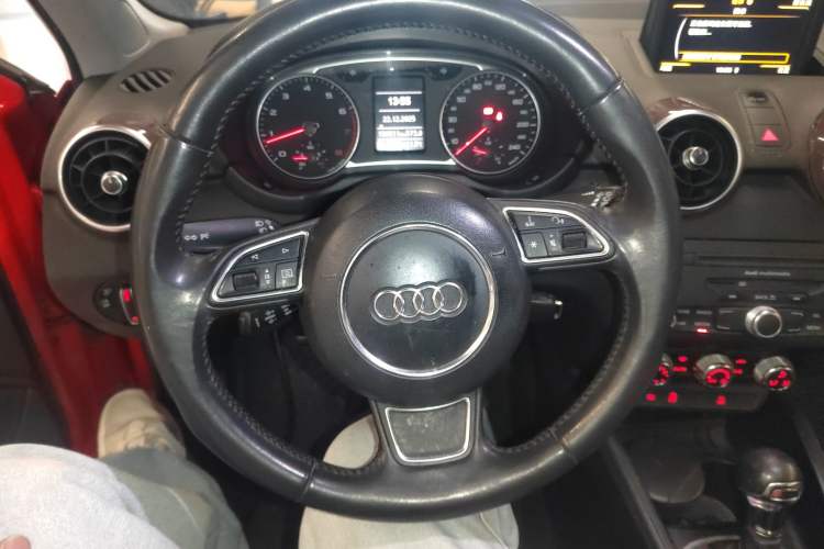 Used Audi A1 2014 30 TFSI Sportback Comfort Model