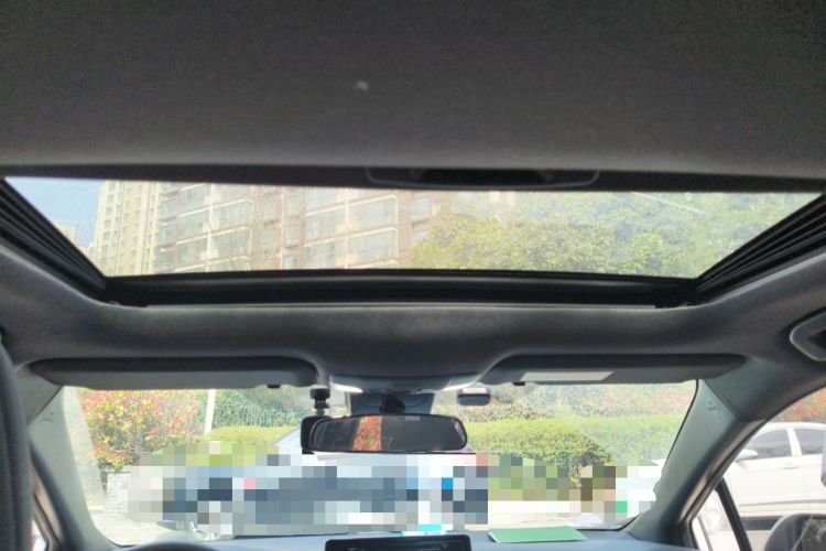 Used Toyota Levin 2019 Dual-Engine 1.8H E-CVT Luxury Edition China VI Standard Headliner