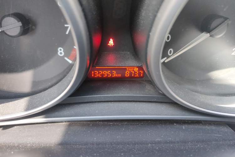 Used Mazda 5 2013 2.0L Automatic Luxury Edition Odometer Close Up