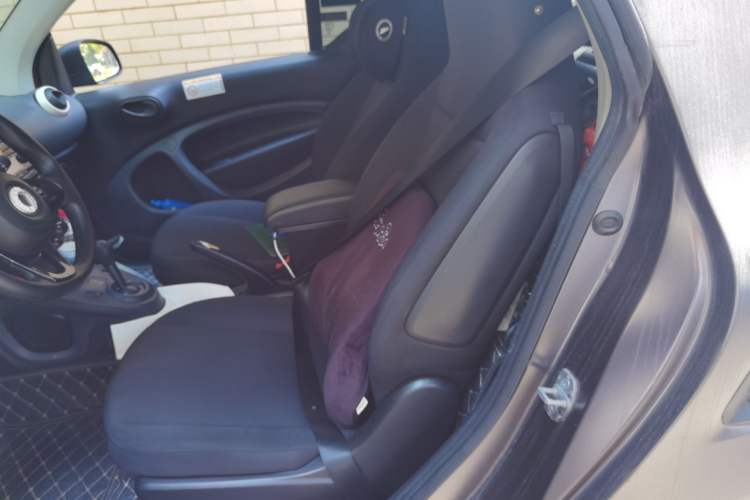 Used smart fortwo 2018 1.0L 52kW Hardtop Dynamic Version China V