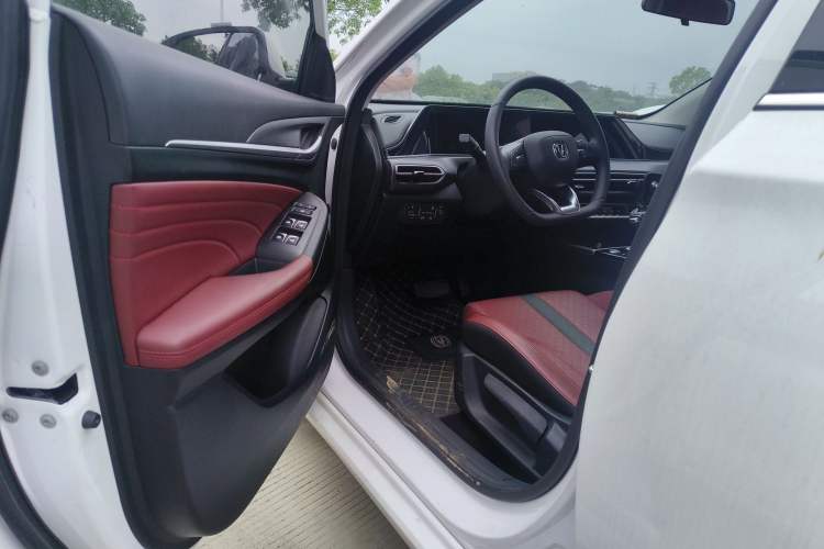 Used CHANGAN Eado 2021 PLUS Blue Whale NE 1.4T GDI DCT Prestige Model Driver Seat