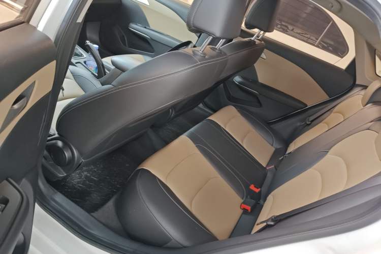 Used Chevrolet Monza 2020 320 Automatic Enjoyment Edition