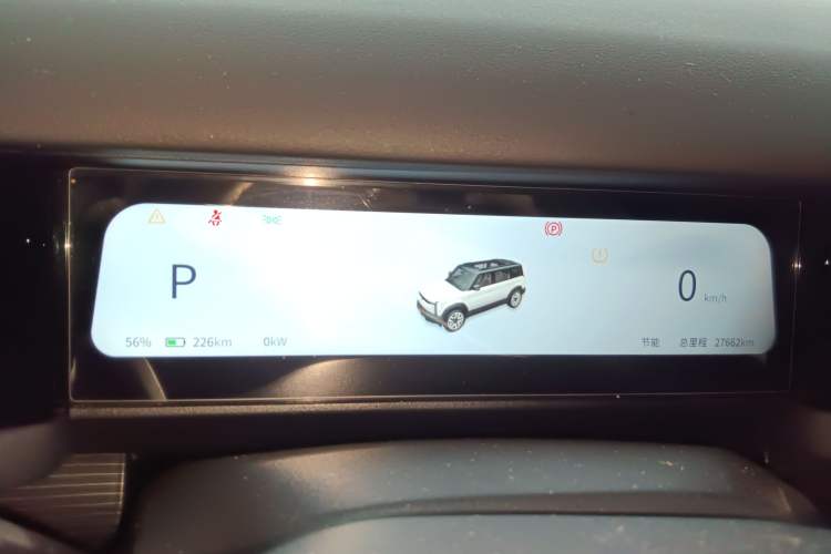 Used iCAR 03 2024 472km Four-Wheel Drive Long-Range Version Instrument Cluster