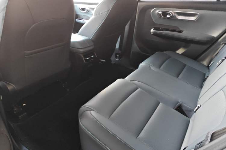 Used AION Y 2023 Younger Star Edition