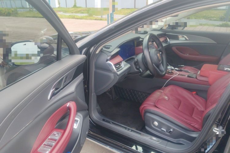 Used Hongqi H5 2024 2.0T Automatic Smart Connect Flagship Edition Driver Seat