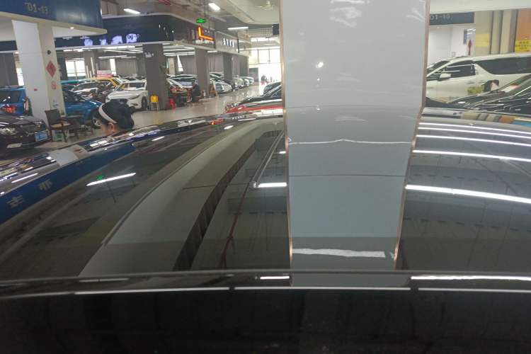 Used Tesla Model Y 2026 Facelifted Long-Range Rear-Drive Model Roof