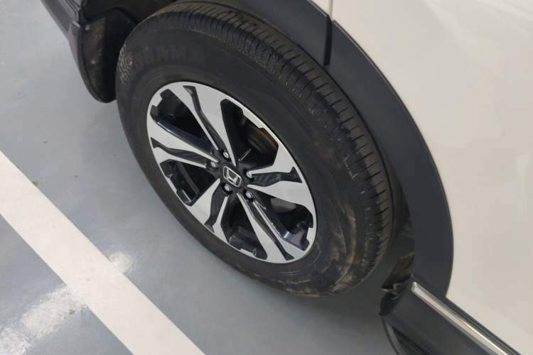 Used Honda CR-V 2021 240TURBO CVT 2WD Comfort Version Right Rear Wheel Hub