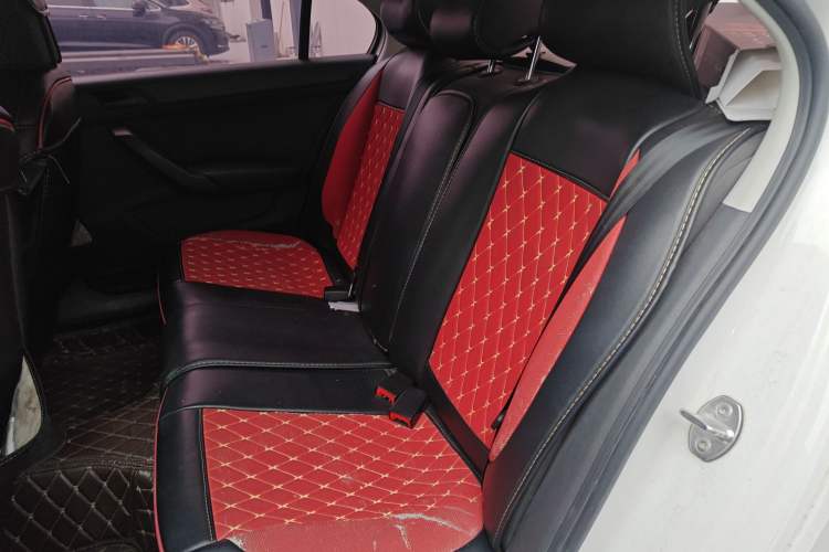 Used Volkswagen Santana 2016 1.6L Manual Fashion Edition Left Rear Seat