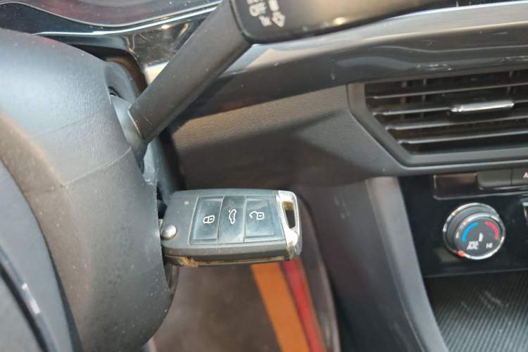 Used Volkswagen Bora 2021 1.5L Automatic Comfort Smart Connect Edition
