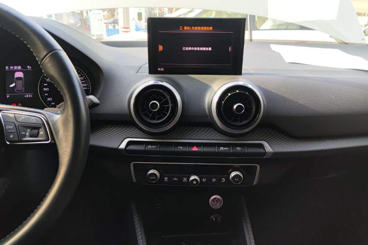 Used Audi Q2L 2022 35 TFSI Fashionable and Elegant Model
