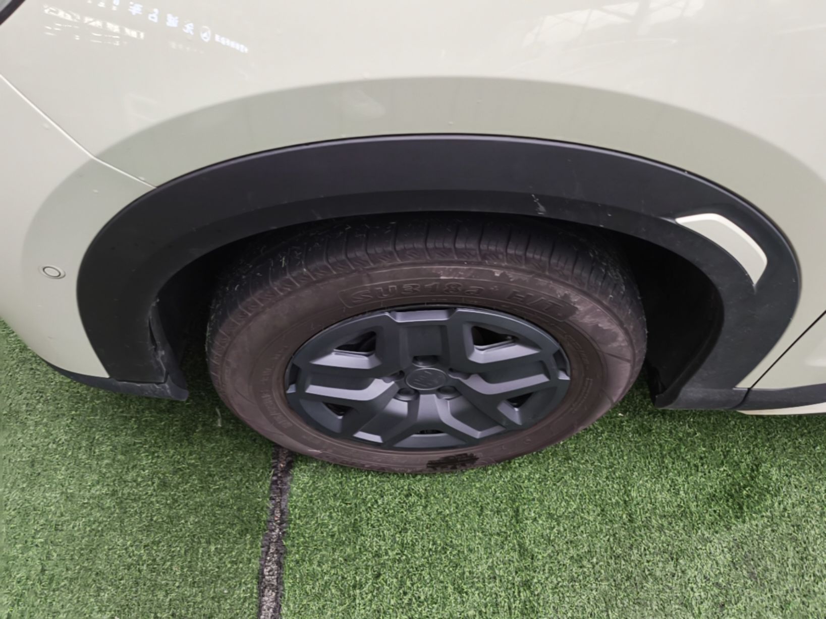 BYD Yuan UP 2025 Intelligent Driving Version 401 KM Dynamic Edition — снимка 10
