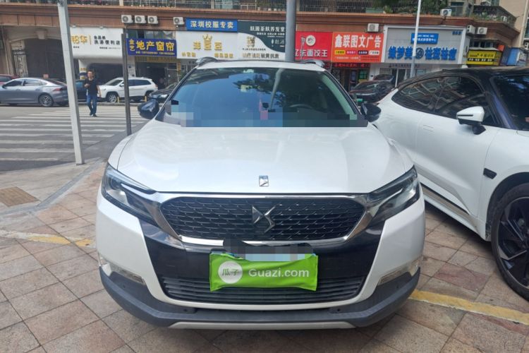 Used DS 6 2014 1.6T Luxury Edition THP200
