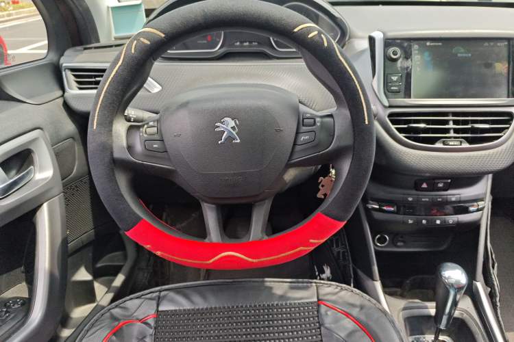 Used Peugeot 2008 2014 1.6L Automatic Fashion Edition
