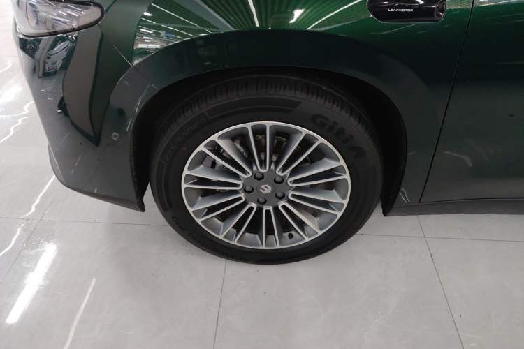 Used Leapmotor C16 2024 Range-Extended 200 Luxury Edition Exterior 4