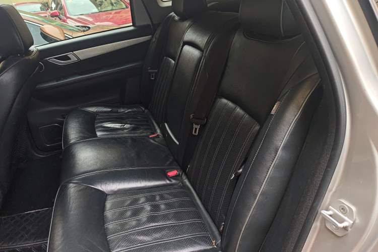 Used Denza 2017 Honor Edition
