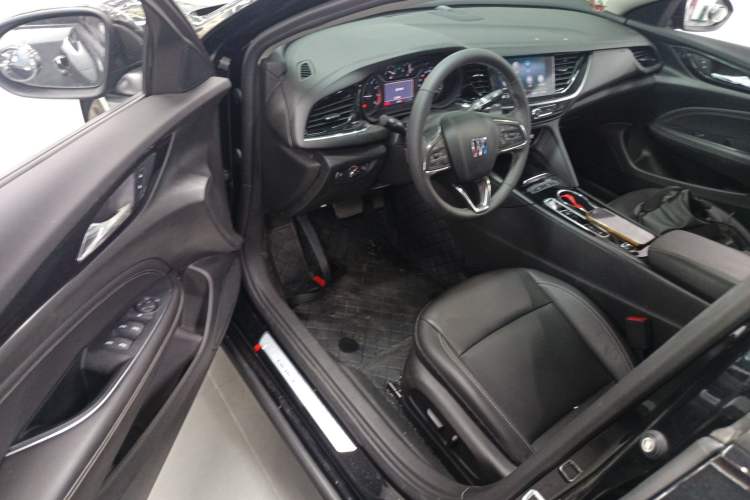 Used Buick Regal 2024 Revised 25T Ultra-Comfort Edition
