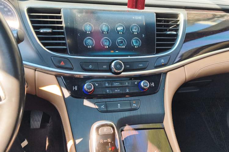 Used Buick LaCrosse 2018 28T Elite Edition