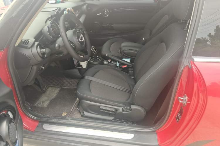 Used MINI 2018 1.5T ONE PLUS Left Front Seat