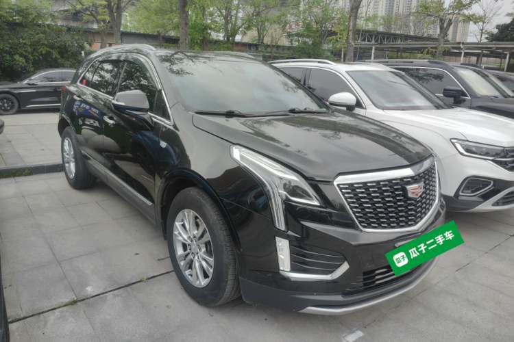 Used Cadillac XT5 2022 2.0T Two-Wheel Drive Luxury Version Front Right 45 Deg