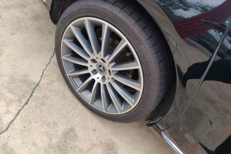 Used Mercedes-Benz E-Class 2018 E 300 L Luxury Model