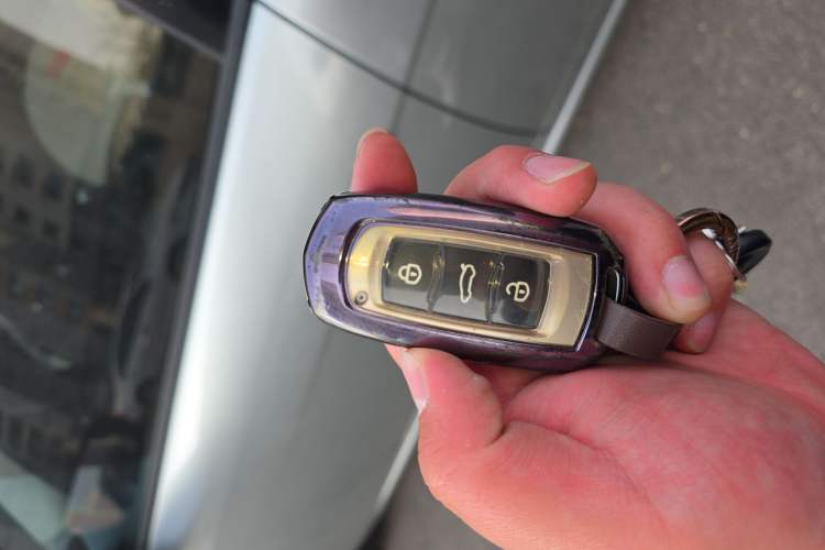 Used Bestune B50 2012 1.6L manual fashion version
