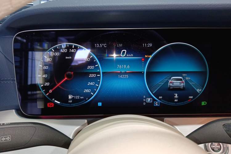 Used Mercedes-Benz E-Class (Import) 2023 E 260 Coupe