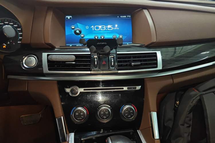 Used Haval H7 2016 Blue-Label H7 2.0T Automatic Luxury Model
